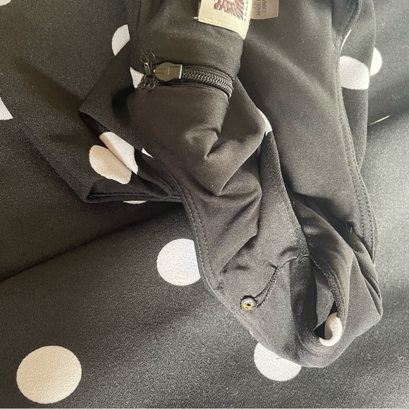 Anne Klein black & white polka dot sleeveless sheath Dress size 10 - Picture 10 of 10